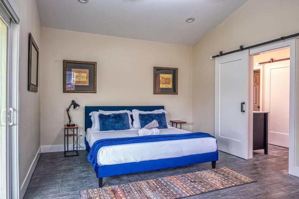 Вилла 4Br Victorian Walk To Uc Davis & Shriner Med Cen Сакраменто Экстерьер фото