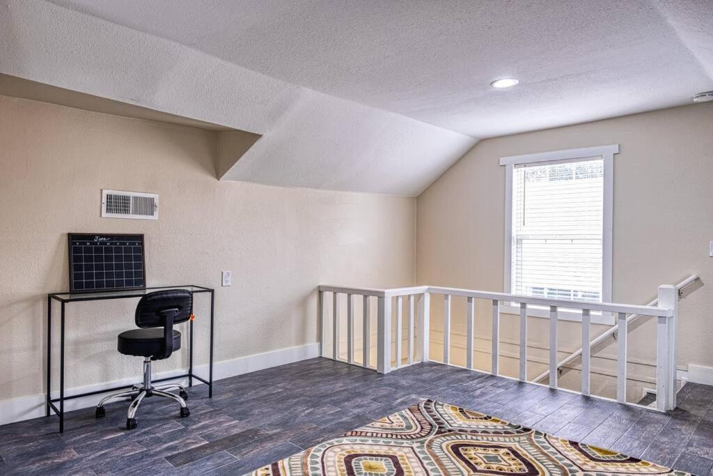 Вилла 4Br Victorian Walk To Uc Davis & Shriner Med Cen Сакраменто Экстерьер фото